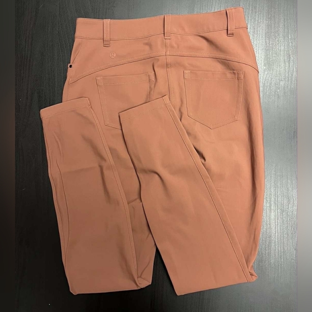 Lululemon City Sleek Slim-Fit 5 Pocket High-Rise Pant - 28" Waist - Picture 4 of 5